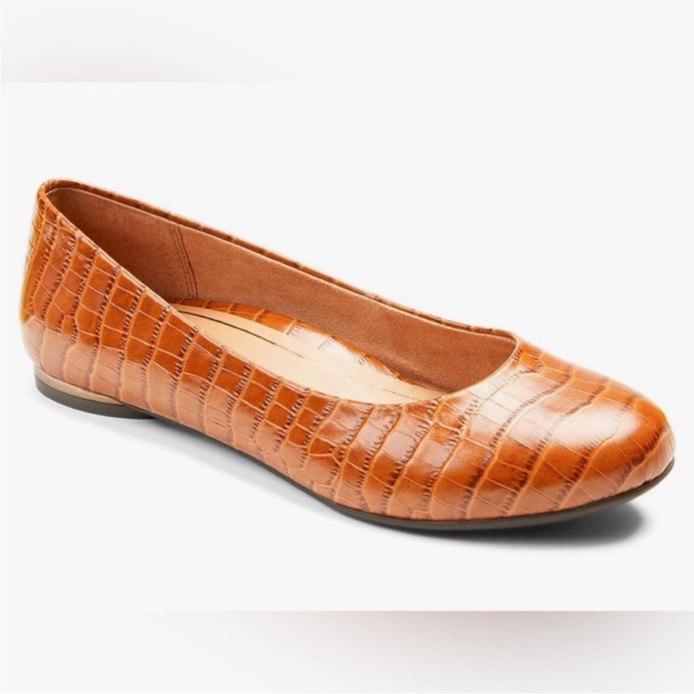 Vionic Brown Croc-Embossed Ballet Flat